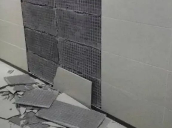郑州市瓷砖空鼓维修公司分享下郑州市墙砖松动维修的知识